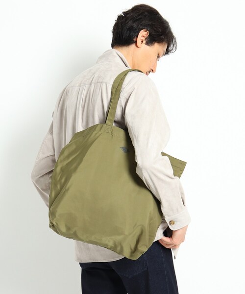 TAKEO KIKUCHI（タケオキクチ）の「テレワーク ポケッタブル サブトートバッグ（トートバッグ・メンズ・カーキ/こしょう色系/ネイビー・00）」の12枚目の写真
