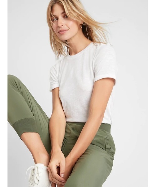 BANANA REPUBLIC FACTORY STORE（バナナリパブリック