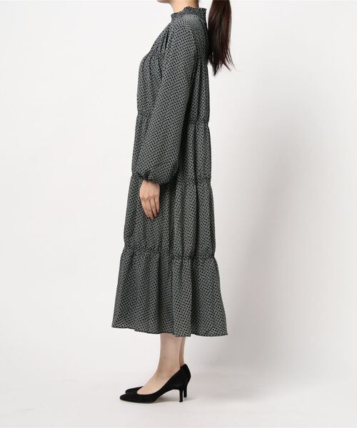 LOWRYS FARM(ローリーズファーム)の「シャーリングキカドットワンピース 919388(ワンピース・レディース・グリーン/ブラック/ブラウン・FREE)」の18枚目の写真