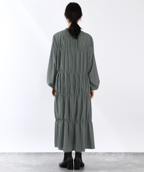 LOWRYS FARM(ローリーズファーム)の「シャーリングキカドットワンピース 919388(ワンピース・レディース・グリーン/ブラック/ブラウン・FREE)」の6枚目の写真