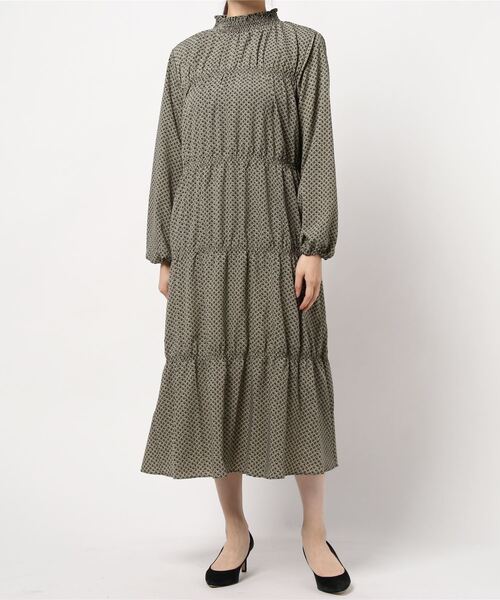 LOWRYS FARM(ローリーズファーム)の「シャーリングキカドットワンピース 919388(ワンピース・レディース・グリーン/ブラック/ブラウン・FREE)」の22枚目の写真