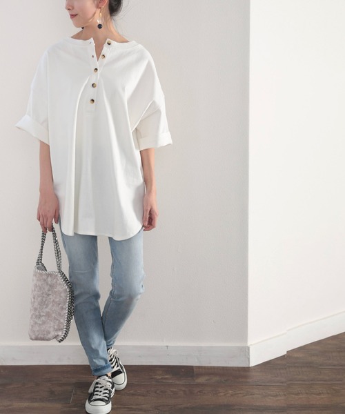 Java(ジャバ)の「《JaVaジャバ コラボ》綿100% 前後2way楽しめる♪ヘンリートップス(Tシャツ/カットソー・レディース・グレイッシュベージュ/ナチュラル/ブラック/ホワイト/グリーン系その他/ライトグレー/ブルーグリーン・MEDIUM/LARGE/X-LARGE/SMALL)」の8枚目の写真