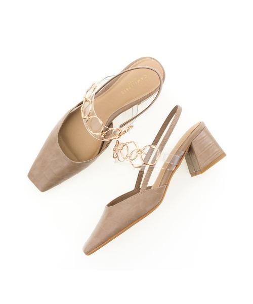 RANDA（ランダ）の「スクエアトゥゴールドチェーンバックストラップパンプス（パンプス・レディース・クリーム/グレイッシュベージュ/グリーン・S/M/L/LL）」の6枚目の写真