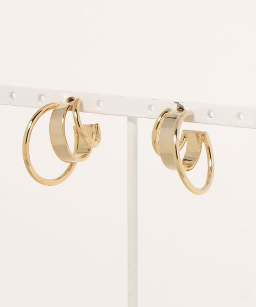 ROSE BUD(ローズバッド)の「フープピアス(ピアス(両耳用)・レディース・シルバー/ゴールド・FREE)」の2枚目の写真