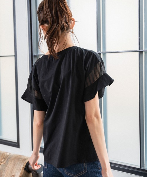 Andemiu(アンデミュウ)の「【WEB限定】ソデフハクキリカエカットソー948045(Tシャツ/カットソー・レディース・オフホワイト/ブラック/オレンジ/カーキ/グリーン・FREE)」の17枚目の写真