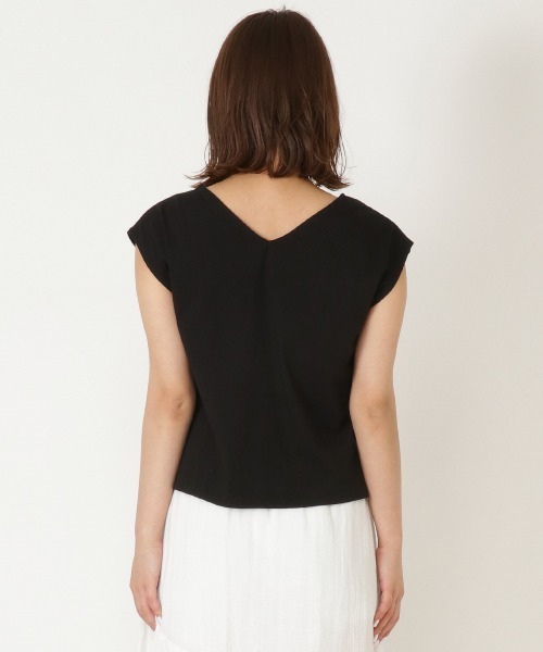 WILLSELECTION（ウィルセレクション）の「フラワースリットＴシャツ（Tシャツ/カットソー・レディース・オフホワイト/ブラウン/ブラック・MEDIUM）」の5枚目の写真