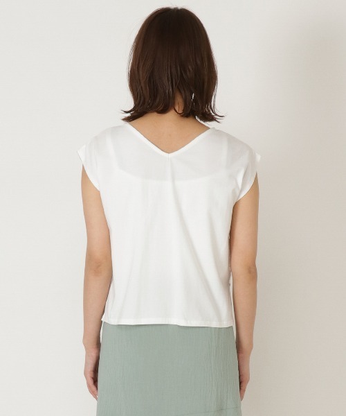 WILLSELECTION（ウィルセレクション）の「フラワースリットＴシャツ（Tシャツ/カットソー・レディース・オフホワイト/ブラウン/ブラック・MEDIUM）」の19枚目の写真