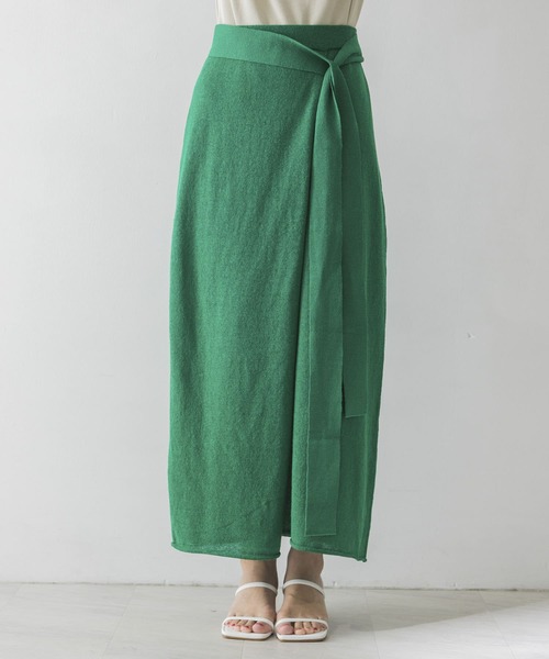 URBAN RESEARCH（アーバンリサーチ）の「ラップ風ニットスカート（スカート・レディース・グリーン/アイボリー・FREE）」の5枚目の写真