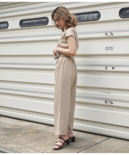 ANAP（アナップ）の「リネンブレンドオールインワン（つなぎ/オールインワン・レディース・ベージュ/ブラック・FREE）」の5枚目の写真