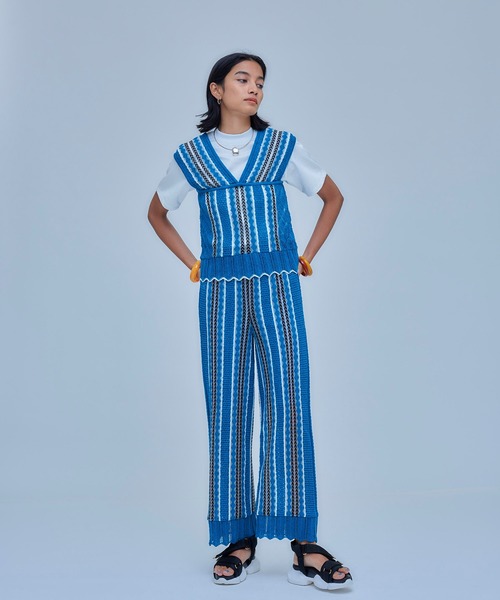 UNITED TOKYO（ユナイテッドトウキョウ）の「クロシェニットビスチェ（ニット/セーター・レディース・ブラック/ブルー・FREE）」の10枚目の写真