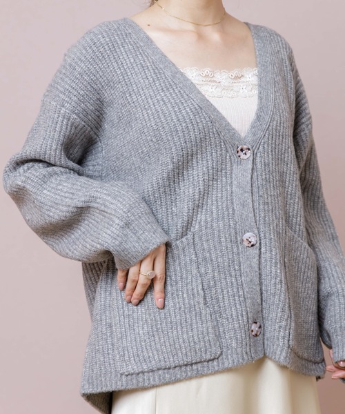 flower（フラワー）の「ポケットニットカーディガン（カーディガン/ボレロ・レディース・ベージュ/グレー・FREE）」の11枚目の写真