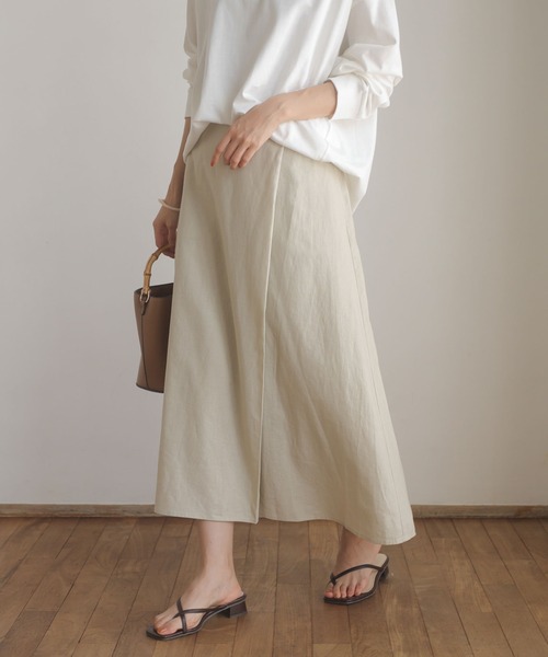 AMERICAN HOLIC（アメリカンホリック）の「リネンブレンドラップ風フレアスカート（スカート・レディース・ブルー系その他5/チェック/ブラック/ベージュ・L/M/S）」の2枚目の写真