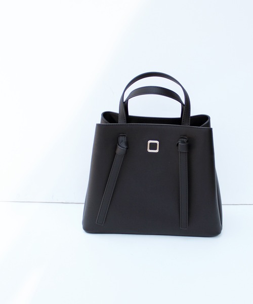 MURUA(ムルーア)の「MURUA (ムルーア) 2WAYハンドバッグ MR-B1014 SQUARE METAL2(ハンドバッグ・レディース・ブラック/ベージュ/ライム・FREE)」の2枚目の写真