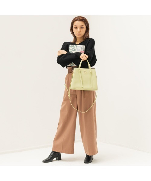 MURUA(ムルーア)の「MURUA (ムルーア) 2WAYハンドバッグ MR-B1014 SQUARE METAL2(ハンドバッグ・レディース・ブラック/ベージュ/ライム・FREE)」の14枚目の写真