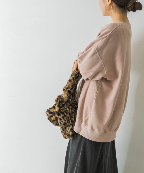 URBAN RESEARCH（アーバンリサーチ）の「Vintageルーズスウェット（Tシャツ/カットソー・レディース・ピンク系その他/ホワイト系その他/チャコールグレー・FREE）」の6枚目の写真