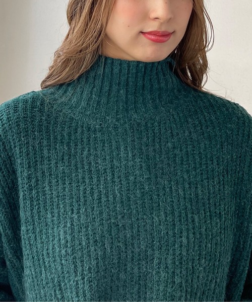 Shelly island（シェリーアイランド）の「ラウンドヘムタートルニットプルオーバー（ニット/セーター・レディース・ブラック/ベージュ/グリーン/モカ・FREE）」の16枚目の写真