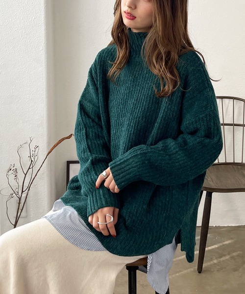 Shelly island（シェリーアイランド）の「ラウンドヘムタートルニットプルオーバー（ニット/セーター・レディース・ブラック/ベージュ/グリーン/モカ・FREE）」の5枚目の写真