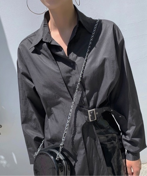 KOR（ケーオーアール）の「デザイン　ベルト付きシャツ（シャツ/ブラウス・レディース・ブラック/ブルー・S/M/L/XL）」の3枚目の写真