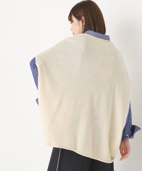 OMNES(オムネス)の「ウールナイロン ワイドドロップニットベスト(ベスト・レディース・アイボリー/ラベンダー/ブラック/グレー・FREE)」の7枚目の写真