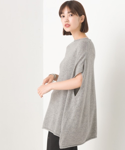 OMNES(オムネス)の「ウールナイロン ワイドドロップニットベスト(ベスト・レディース・アイボリー/ラベンダー/ブラック/グレー・FREE)」の16枚目の写真