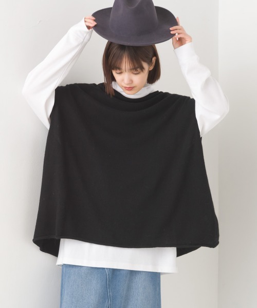 OMNES(オムネス)の「ウールナイロン ワイドドロップニットベスト(ベスト・レディース・アイボリー/ラベンダー/ブラック/グレー・FREE)」の10枚目の写真