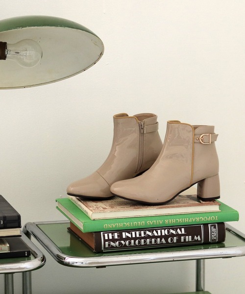 byあしながおじさん（バイアシナガオジサン）の「レインショートブーツ　-8890791（レインシューズ・レディース・ブラック/ネイビー/アイボリー/ベージュ/ピンク・22.5cm/23.0cm/24.0cm/24.5cm/23.5cm）」の8枚目の写真