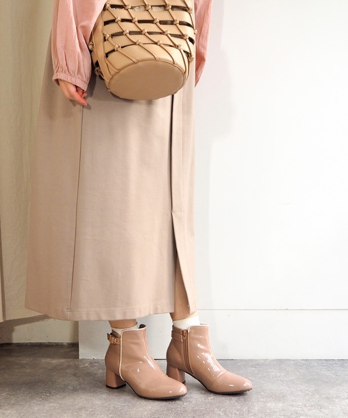 byあしながおじさん（バイアシナガオジサン）の「レインショートブーツ　-8890791（レインシューズ・レディース・ブラック/ネイビー/アイボリー/ベージュ/ピンク・22.5cm/23.0cm/24.0cm/24.5cm/23.5cm）」の21枚目の写真