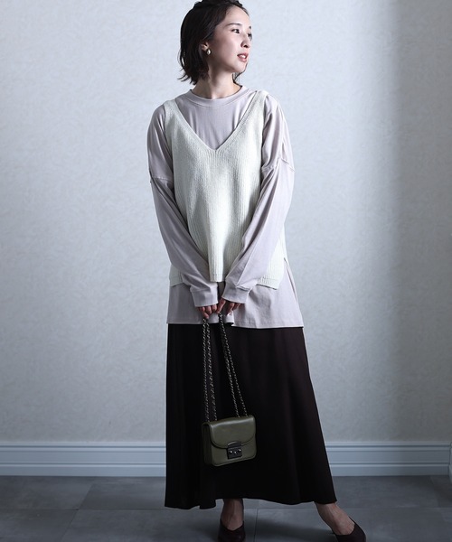 ElegChic（エレグシック）の「シングルジャージフットボールカットソー 長袖（Tシャツ/カットソー・レディース・ホワイト/ブラック/杢グレー/ベージュ・XL/M/4L）」の16枚目の写真