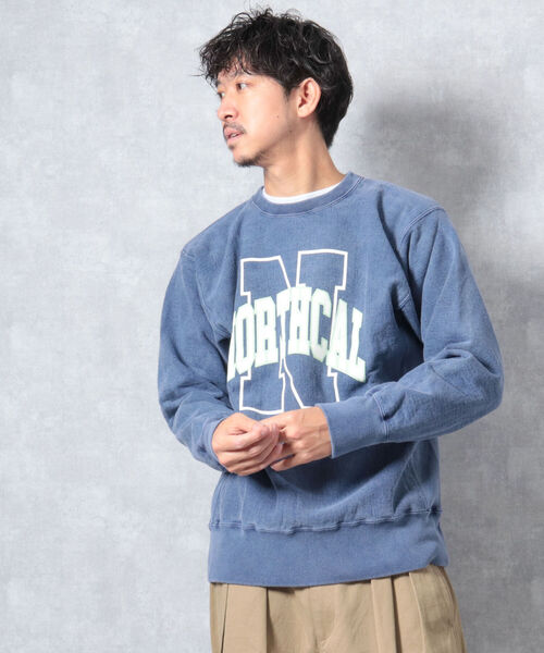 BARNS OUTFITTERS(バーンズアウトフィッターズ)の「【WEB限定】【BARNS OUTFITTERS】90’s CREW SWEAT PRINT(スウェット・メンズ・ベージュ/レッド/インディゴブルー・MEDIUM/LARGE)」の20枚目の写真