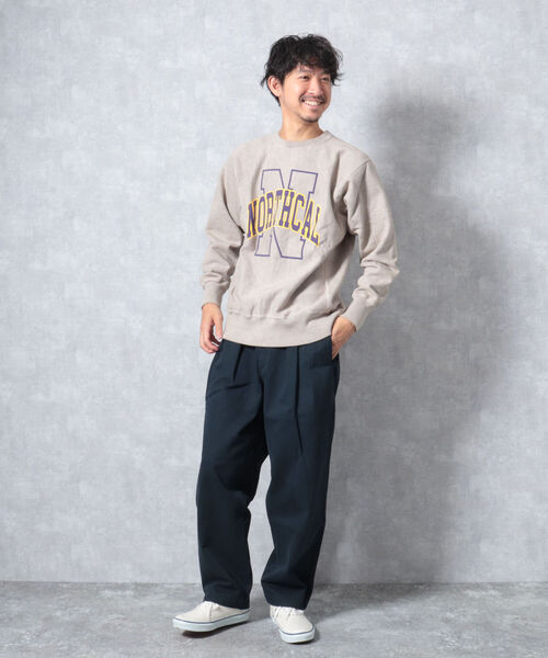 BARNS OUTFITTERS(バーンズアウトフィッターズ)の「【WEB限定】【BARNS OUTFITTERS】90’s CREW SWEAT PRINT(スウェット・メンズ・ベージュ/レッド/インディゴブルー・MEDIUM/LARGE)」の8枚目の写真