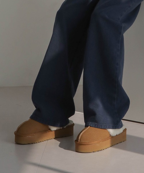 UNE MANSION（ユヌマンション）の「フェイクファーゴム厚底スリッパムートンブーツ（スリッポン・レディース・ブラウン/ベージュ/ブラック/グレー・23.0cm/24.0cm/25.0cm）」の15枚目の写真