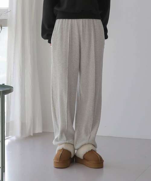 UNE MANSION（ユヌマンション）の「フェイクファーゴム厚底スリッパムートンブーツ（スリッポン・レディース・ブラウン/ベージュ/ブラック/グレー・23.0cm/24.0cm/25.0cm）」の14枚目の写真