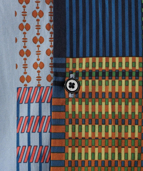 TOMORROWLAND (トゥモローランド)の「コットンブロード マルチパターン レギュラーカラーシャツ(シャツ/ブラウス・メンズ・グレー系その他/ブルー系その他3・S/XS/M)」の9枚目の写真