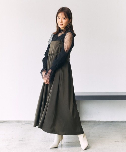 ECLIN(エクラン)の「マットサテンフレアキャミワンピース(ワンピース)」|カーキ