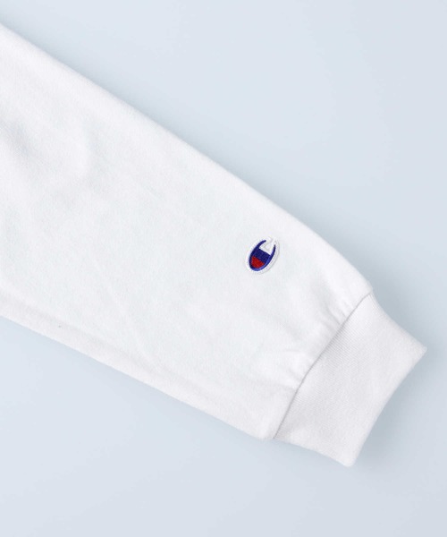 Champion（チャンピオン）の「【Champion】フロントロゴロンＴ（Tシャツ/カットソー・メンズ・ブラック/ホワイト・XL/L/M）」の9枚目の写真