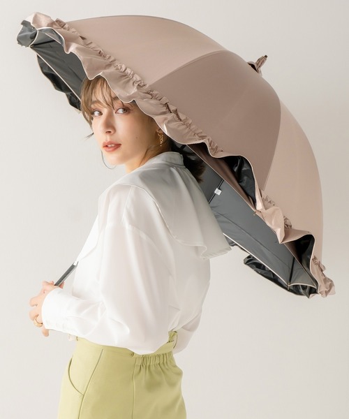 macocca(マコッカ)の「完全遮光 UVカット100% 日傘 晴雨兼用 ショート傘 リボン付ビッグフリル(長傘・レディース・ブラック系その他/オフホワイト/グレイッシュベージュ/ブラック/ベージュ系その他/アイボリー・FREE)」の6枚目の写真