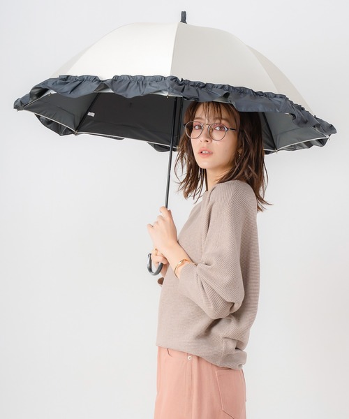 macocca(マコッカ)の「完全遮光 UVカット100% 日傘 晴雨兼用 ショート傘 リボン付ビッグフリル(長傘・レディース・ブラック系その他/オフホワイト/グレイッシュベージュ/ブラック/ベージュ系その他/アイボリー・FREE)」の16枚目の写真