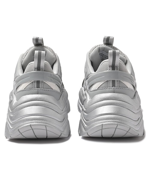 FILA（フィラ）の「エレクトローブ2 / ELECTROVE 2 / 厚底スニーカー（スニーカー・レディース・ピンクゴールド/シルバー・28.0cm/24.0cm/25.0cm/22.5cm/26.0cm/24.5cm/27.0cm/23.0cm/23.5cm）」の16枚目の写真