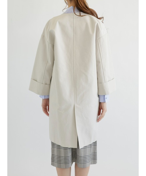 Te chichi CLASSIC(テチチクラシック)の「フィンクスコットンノーカラーコート(ノーカラーコート・レディース・ベージュ/ネイビー/モカ・フリ-)」の9枚目の写真