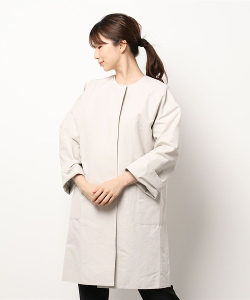 Te chichi CLASSIC(テチチクラシック)の「フィンクスコットンノーカラーコート(ノーカラーコート・レディース・ベージュ/ネイビー/モカ・フリ-)」の16枚目の写真