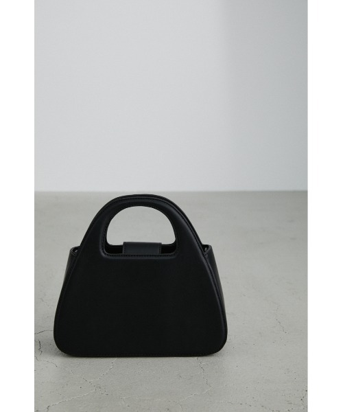 STYLEMIXER（スタイルミキサー）の「トライアングルフォルムバッグ（ショルダーバッグ・レディース・ブラック/ライトベージュ/オレンジ・FREE）」の5枚目の写真