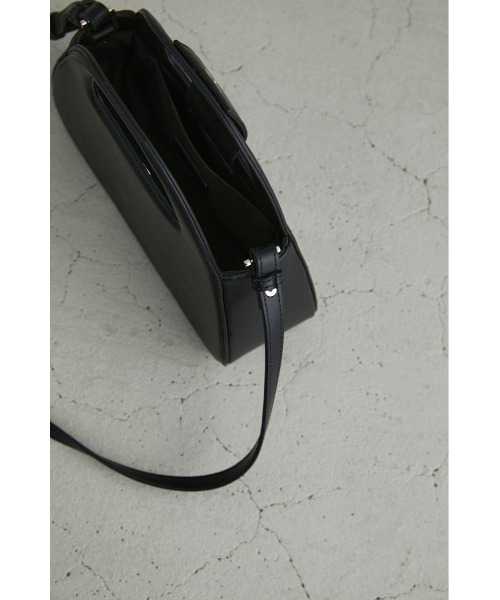 STYLEMIXER（スタイルミキサー）の「トライアングルフォルムバッグ（ショルダーバッグ・レディース・ブラック/ライトベージュ/オレンジ・FREE）」の7枚目の写真