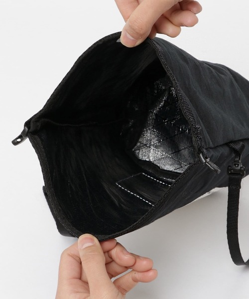 BURLAP OUTFITTER（バーラップアウトフィッター）の「『別注』BURLAP OUTFITTER×DOORS　PERSONAL EFFECT BAG（ショルダーバッグ・メンズ・ブラック/オリーブドラブ/ライトカーキ・ONE SIZE）」の12枚目の写真