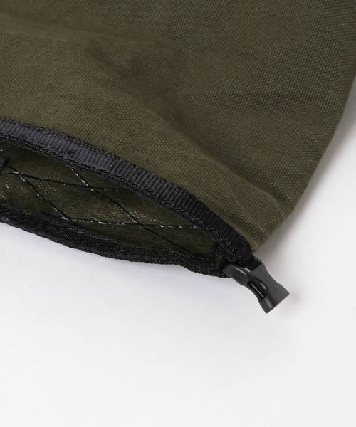 BURLAP OUTFITTER（バーラップアウトフィッター）の「『別注』BURLAP OUTFITTER×DOORS　PERSONAL EFFECT BAG（ショルダーバッグ・メンズ・ブラック/オリーブドラブ/ライトカーキ・ONE SIZE）」の14枚目の写真