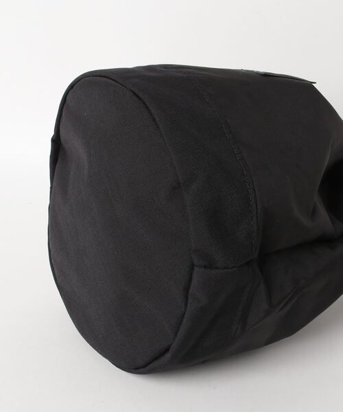 GREGORY（グレゴリー）の「GREGORY/グレゴリー CINCH BAG M/チンチバッグＭ/トロピカルフォレスト130296（ショルダーバッグ・メンズ・その他/ブラック・ONESIZE）」の4枚目の写真