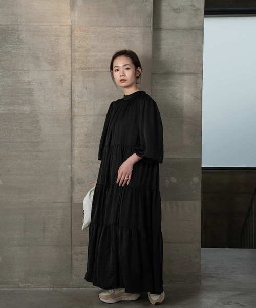 I_am（アイアム）の「high neck tiered ops（ワンピース・レディース・ブラック/ベージュ/オフホワイト・FREE）」の20枚目の写真