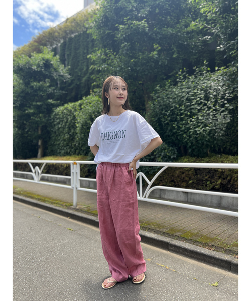 Rouge vif Anna（ルージュヴィフアンナ）の「CHGNON　ロゴターンバッグＴ（Tシャツ/カットソー・レディース・ダークブラウン/グリーン・フリー）」の5枚目の写真