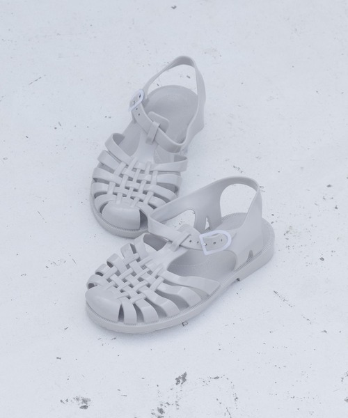 LOWRYS FARM（ローリーズファーム）の「Ｍｅｄｕｓｅサンダル　259292（サンダル・キッズ・ベージュ/グリーン/カーキ/オレンジ/クリア・19cm/20cm/21cm）」の2枚目の写真