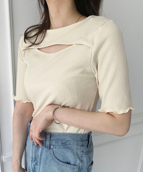 MAJESTIC LEGON(マジェスティックレゴン)の「2wayオープントップス(Tシャツ/カットソー・レディース・アイボリー/ブラック/ベージュ・MEDIUM)」の6枚目の写真