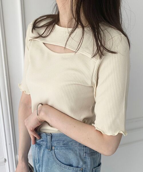 MAJESTIC LEGON(マジェスティックレゴン)の「2wayオープントップス(Tシャツ/カットソー・レディース・アイボリー/ブラック/ベージュ・MEDIUM)」の7枚目の写真